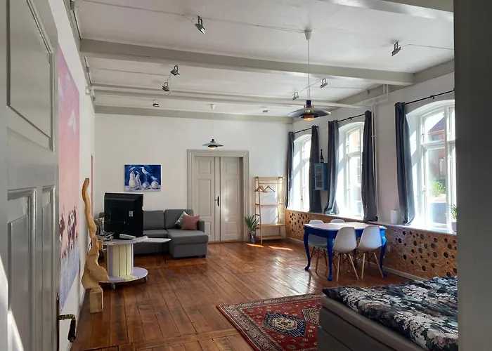 Gallery Studio In The Heart Of Hojer