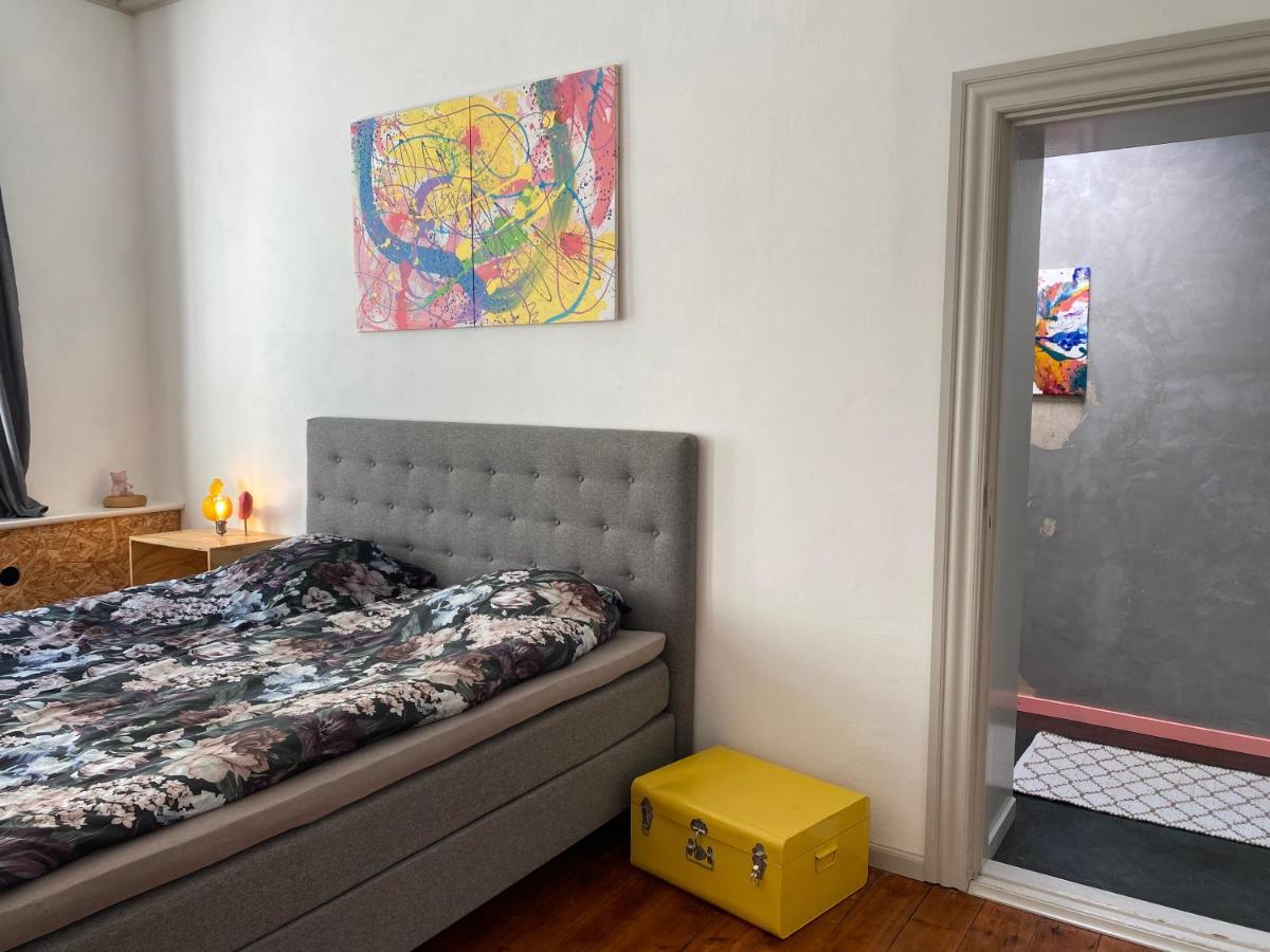 Gallery In The Heart Of Apartment *